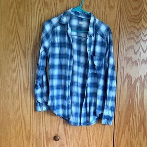 Hollister Plaid Button-Down Shirt in Blue and White